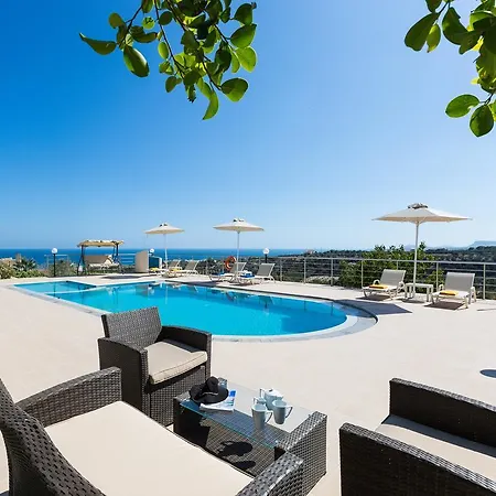 别墅 Diamantis Villa, Serene Oasis With Seaviews, By Thinkvilla 阿德里安诺斯·坎波斯